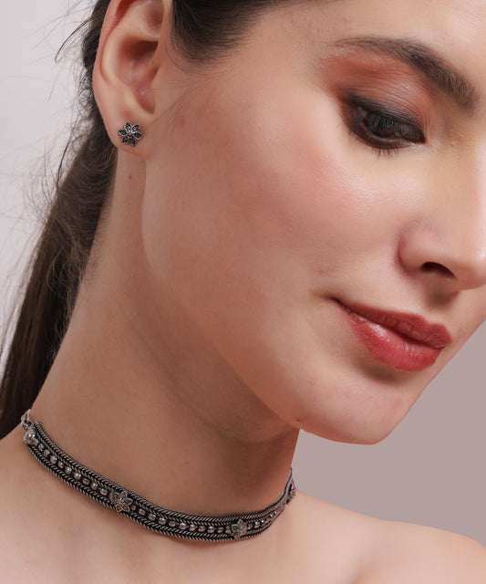 ShadowBloom Choker