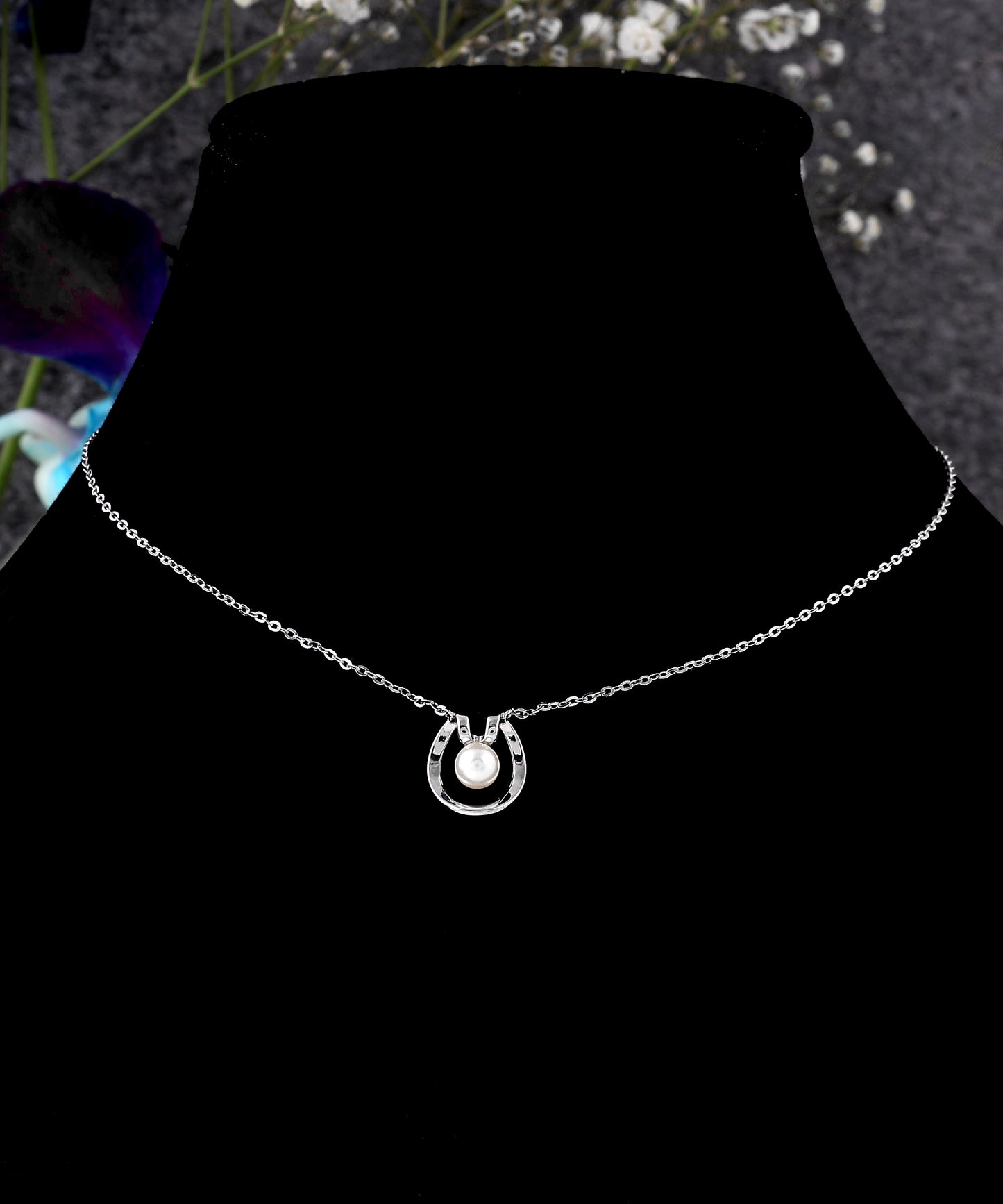 Aura Pearl Charm