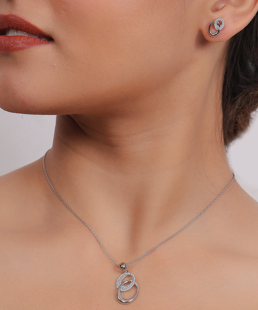 Radiant Interwoven Pendant Set