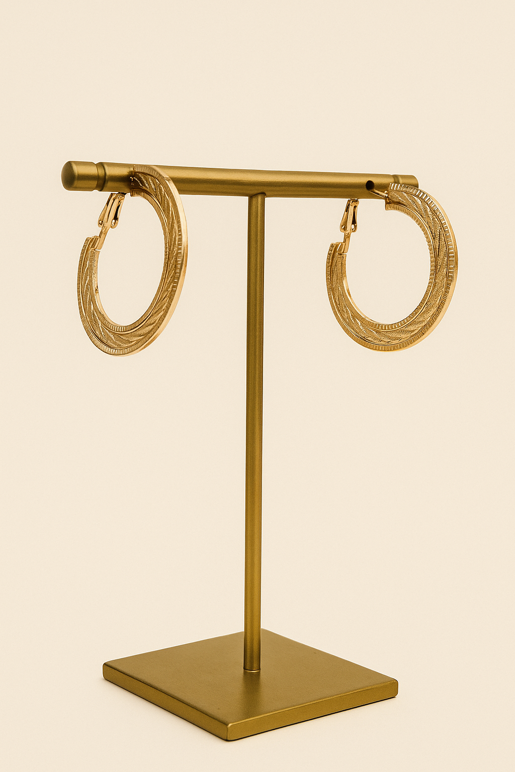 Regal Twist Hoops