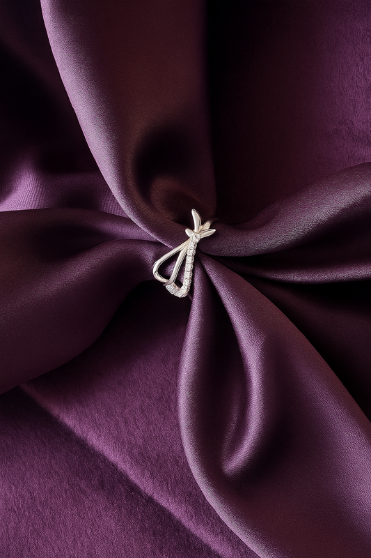 Petal Curve Ring