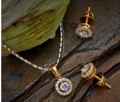 Celeste Halo Diamond Pendant Set