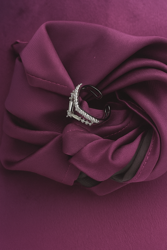 Celestia Curve Diamond Ring