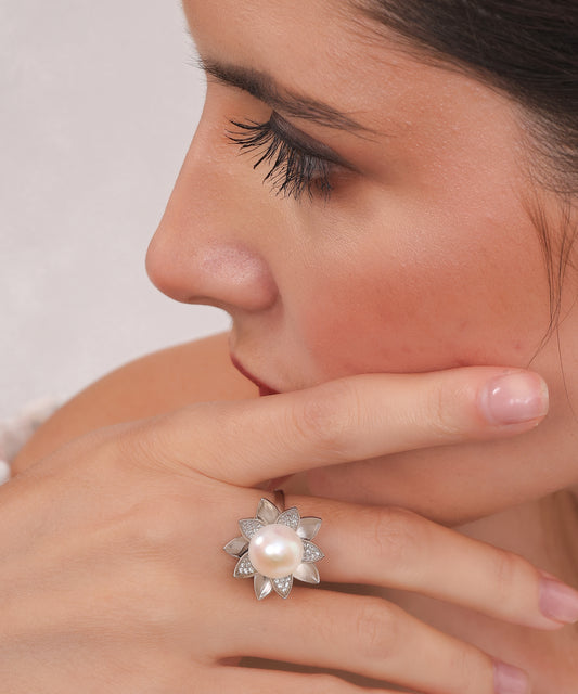 Lotus Harmony Ring