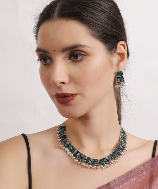 Pearl-Accented Green Stone Necklace