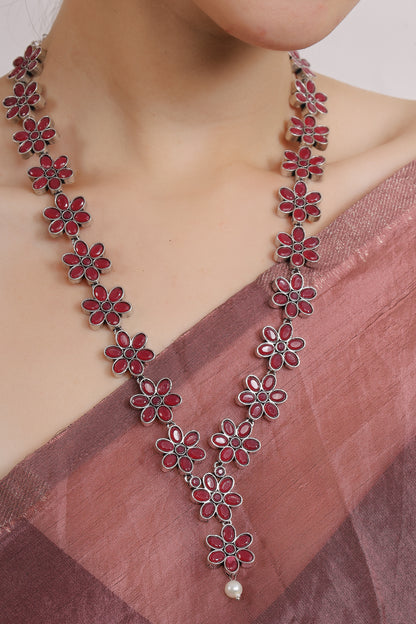 Ruby Daisy Necklace Set
