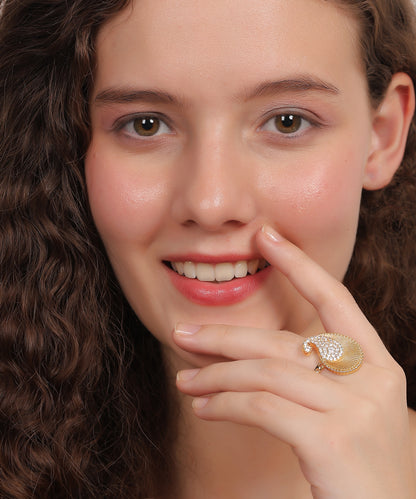 Golden Paisley Sparkle Ring