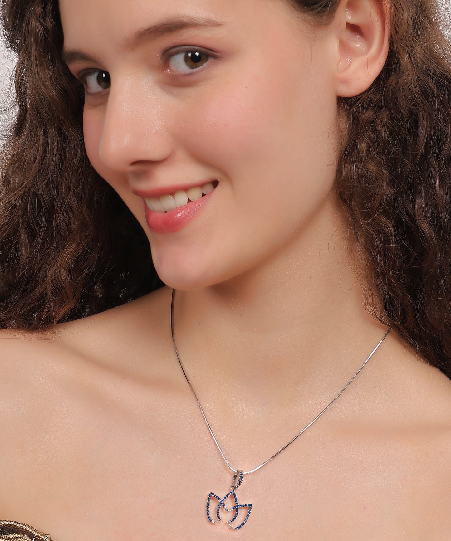Kalliski Logo Pendant