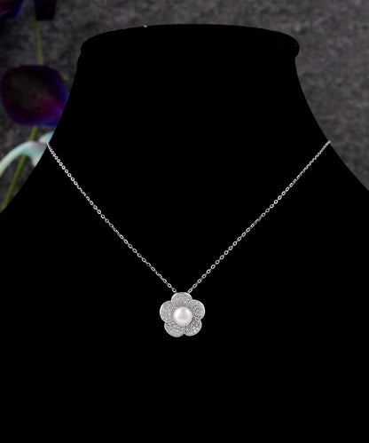 Daisy Pearl Delight Pendant