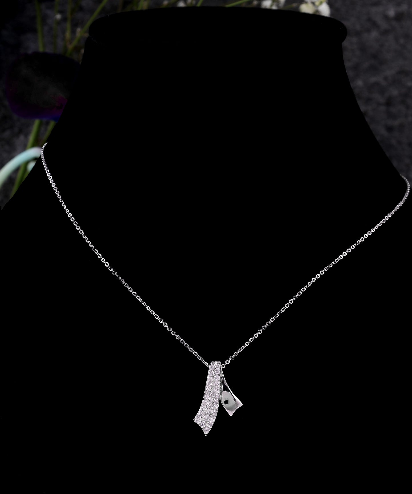 Sparkling Bow Pendant
