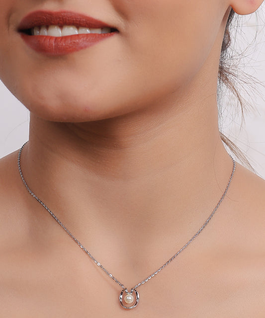 Aura Pearl Charm