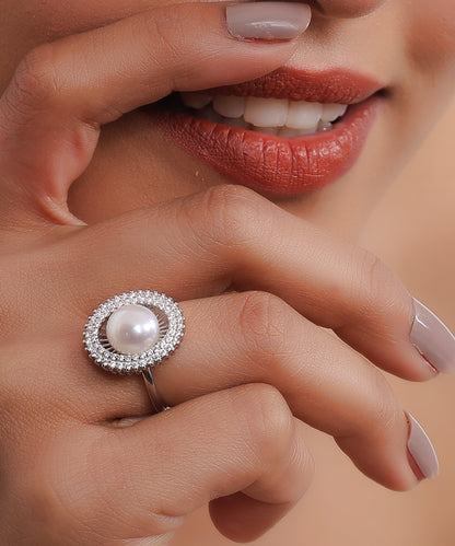 Halo Pearl Ring