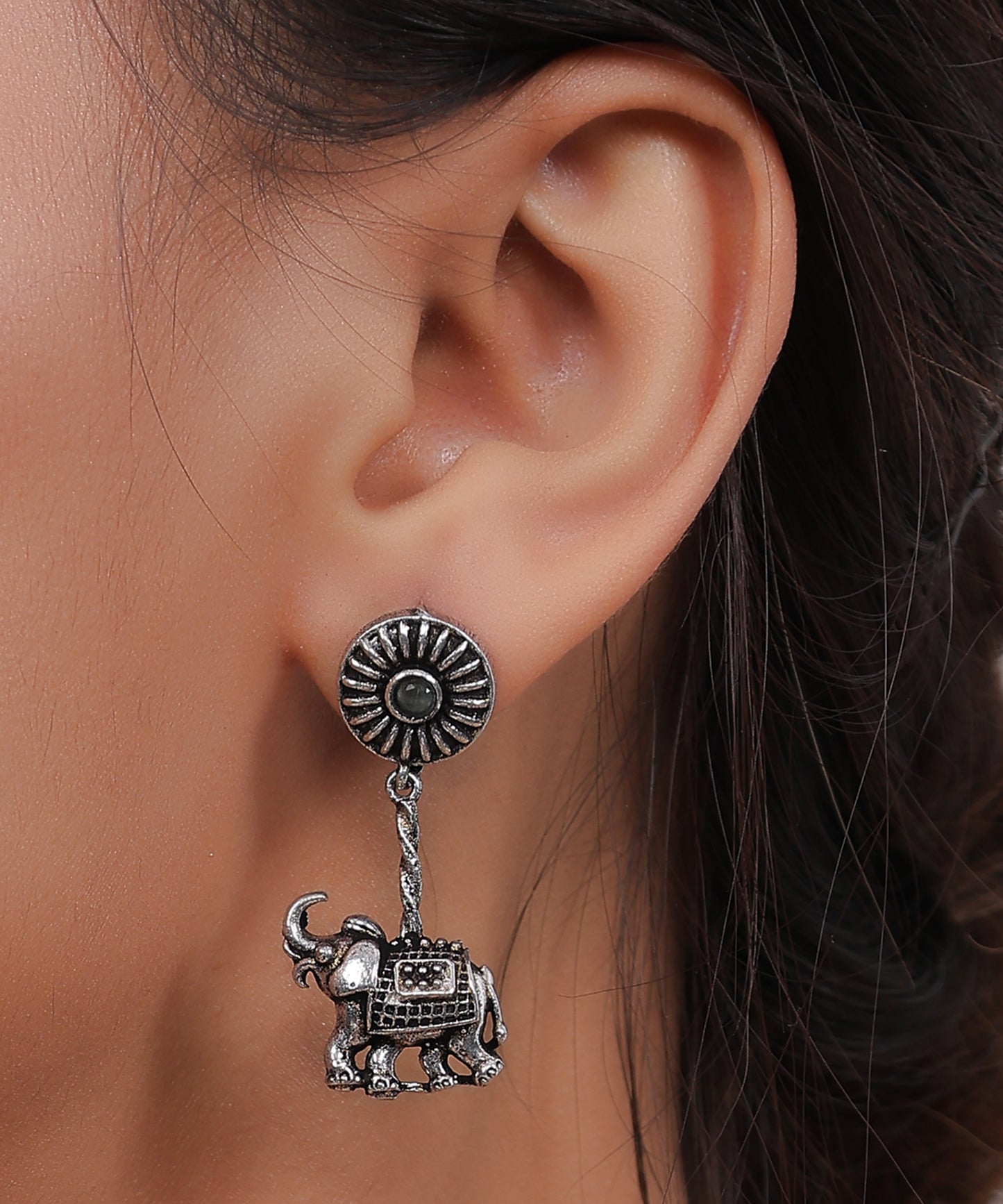 Mystic Elephant Pearl Set