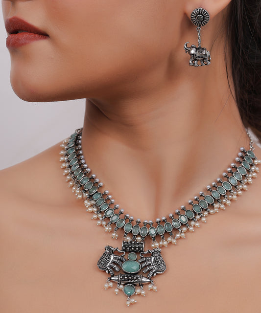 Mystic Elephant Pearl Set