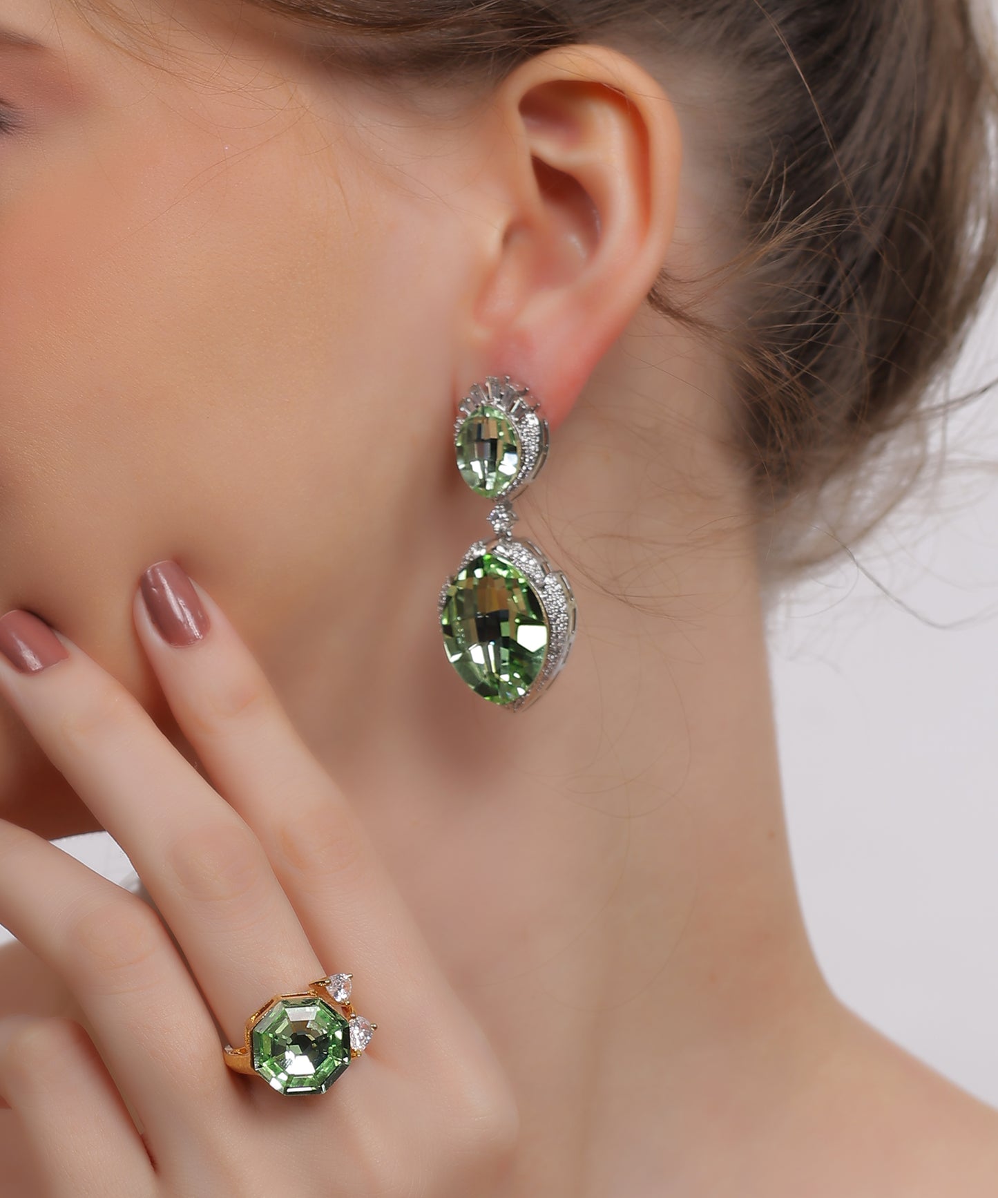 Verdant Teardrop Earring