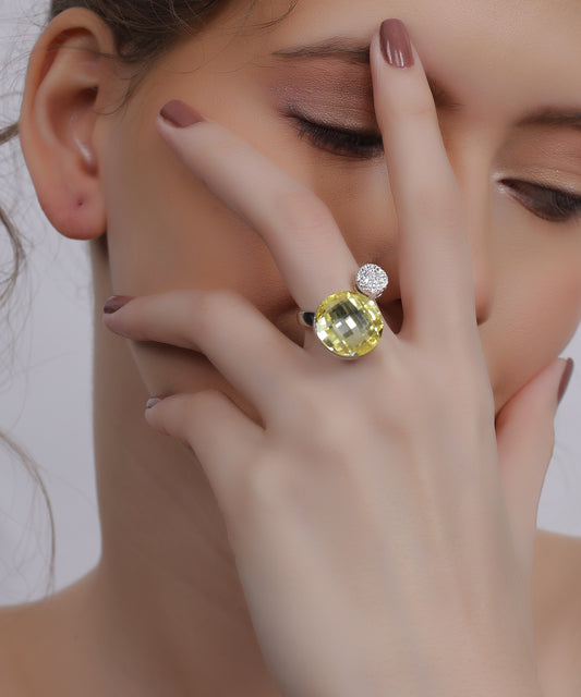 Sunlit Elegance ring