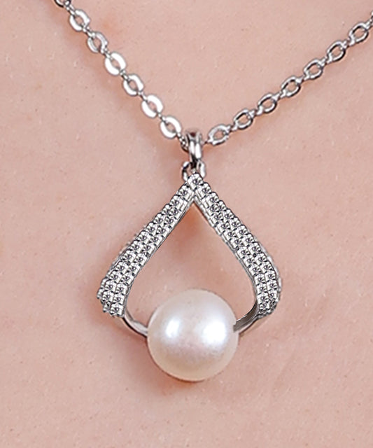 Luminous Pearl Teardrop Pendant
