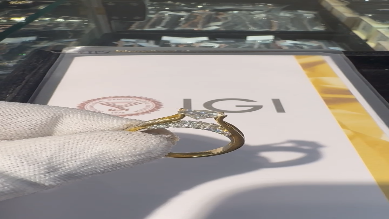 Sky Radiant Diamond Ring